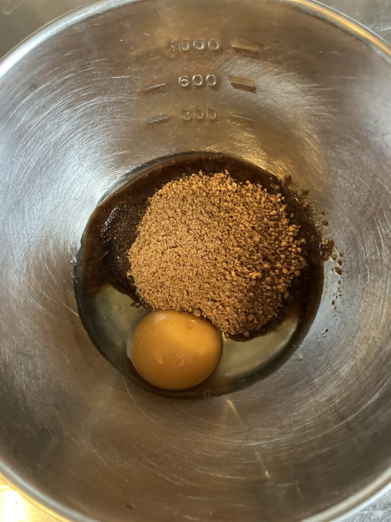 黒糖と卵と油