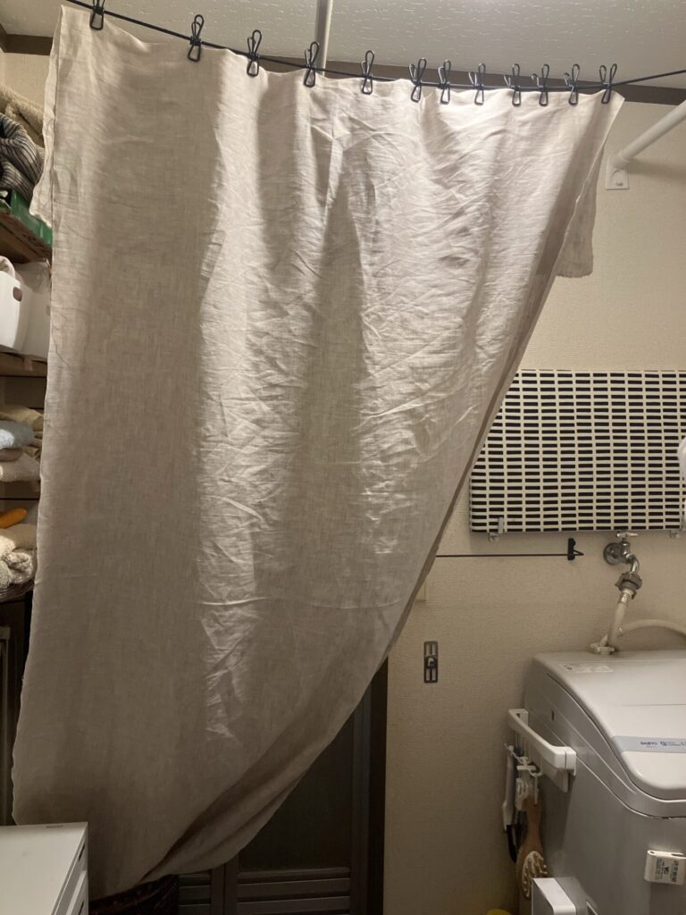 洗面所仕切りカーテン